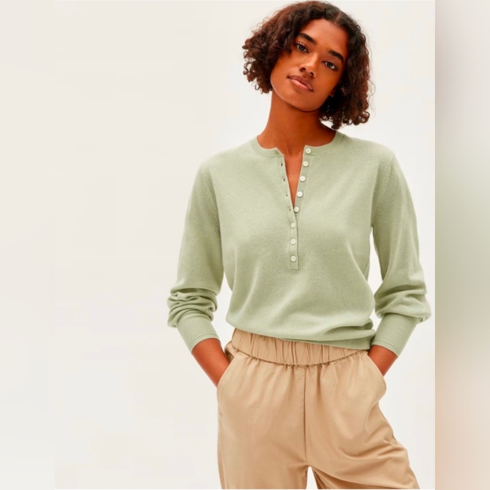 Everlane Cashmere Henley • Sea Foam • SZ S